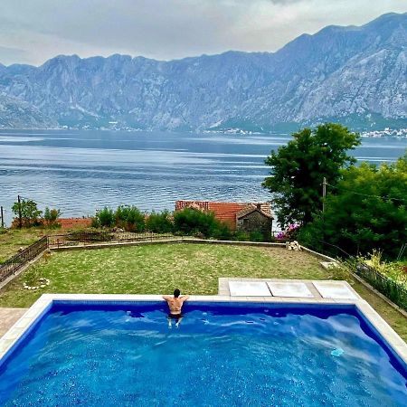 Apartman Kati Prcanj Luaran gambar