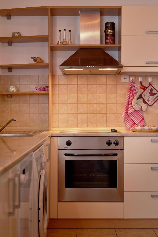 Apartman Kati Prcanj Luaran gambar
