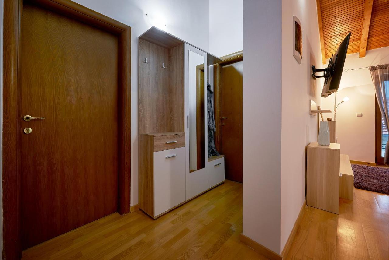 Apartman Kati Prcanj Luaran gambar